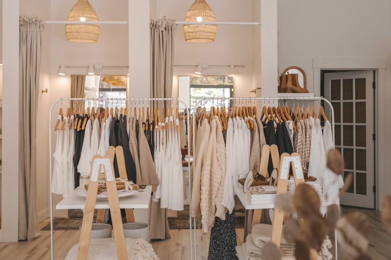 quel statut pour acheter un local commercial